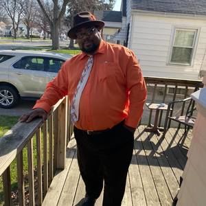 Meet your Posher, Ishmael